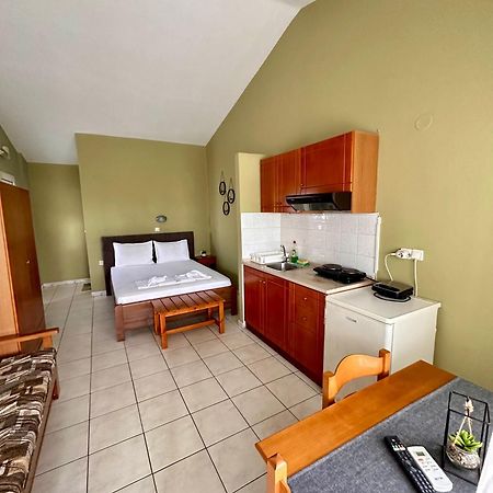 Artemis Hotel Apartments Керамоті Екстер'єр фото